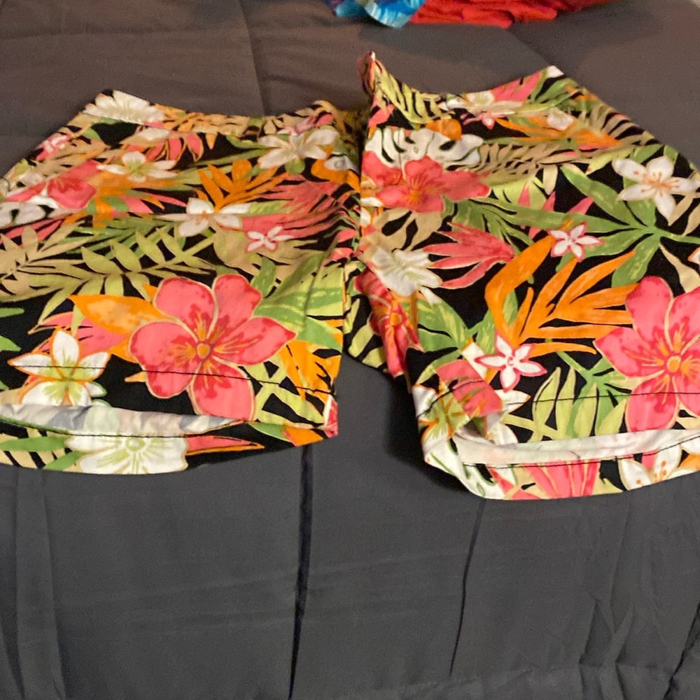 Woman’s Shorts